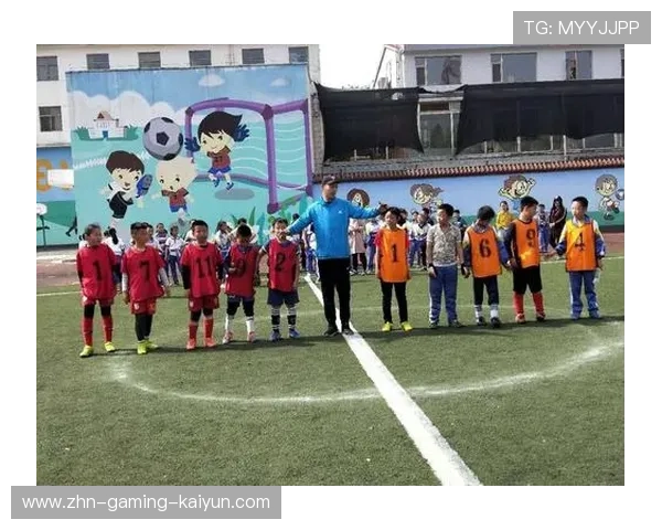 足球小将拒绝握手!引发网友大战